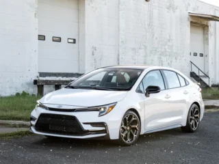 usnpx-2026toyotacorolla-angularfront-zd-1